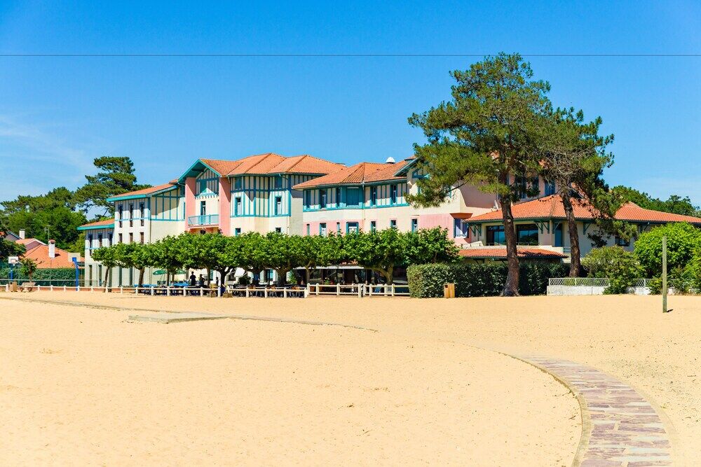 Hotel Du Parc & Spa Сорт-Осгор Екстериор снимка